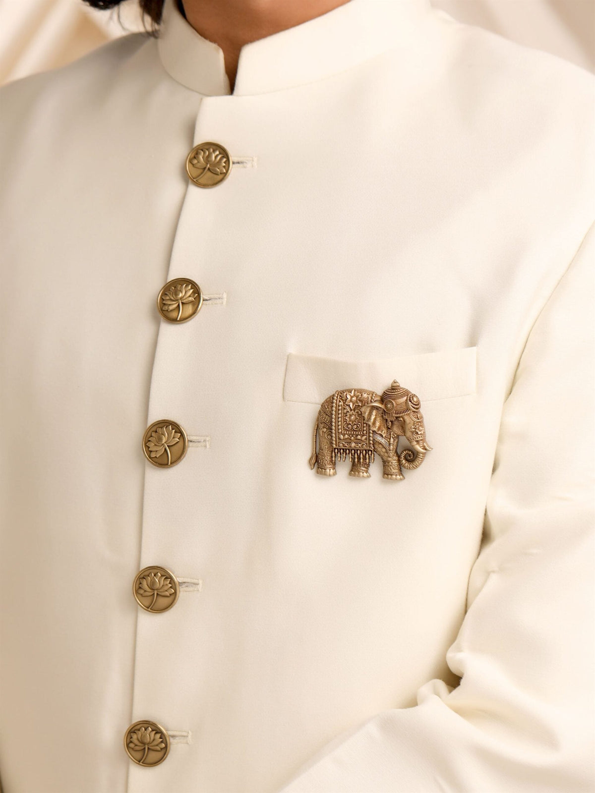 Elephant Heritage Antique Gold Brooch for Men